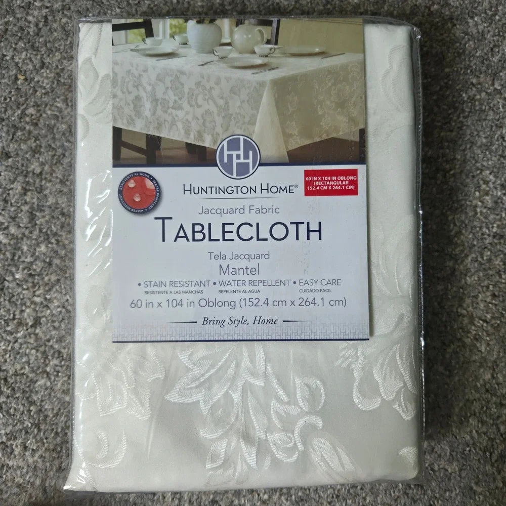 Huntington Home Jacquard Tablecloth Ivory‎ Floral 60 x 104 Oblong Rectangular
